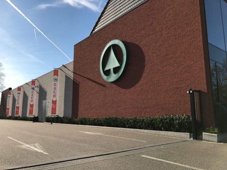 De winkel van Spar Beringen aan de Tennisstraat