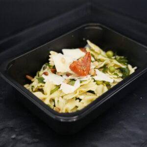 Pasta rucola tomaat